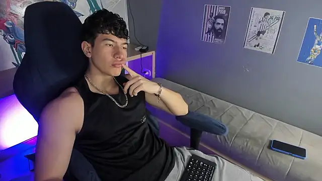 Criss Adams online show from 01/10/26, 02:18