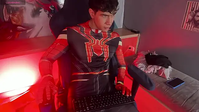 Snapshot of Criss_Adams chatting on 02/02/26, 02:32 Criss Adams online show from 02/02/26, 02:32