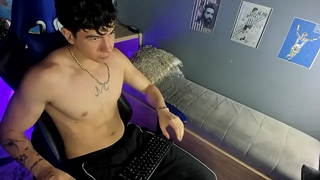 Criss Adams online show from 01/08/26, 02:28