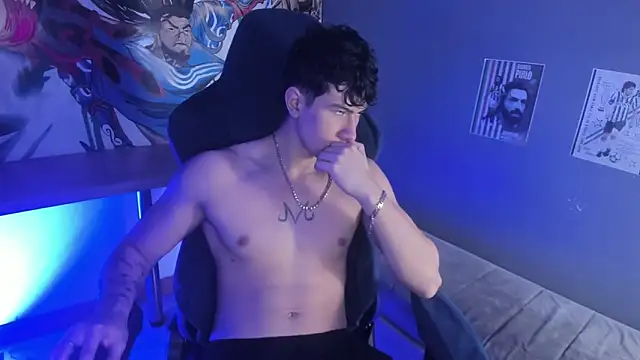 Snapshot of Criss_Adams chatting on 02/01/26, 03:16 Criss Adams online show from 02/01/26, 03:16