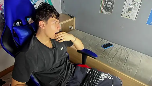 Criss Adams online show from 01/09/26, 03:02