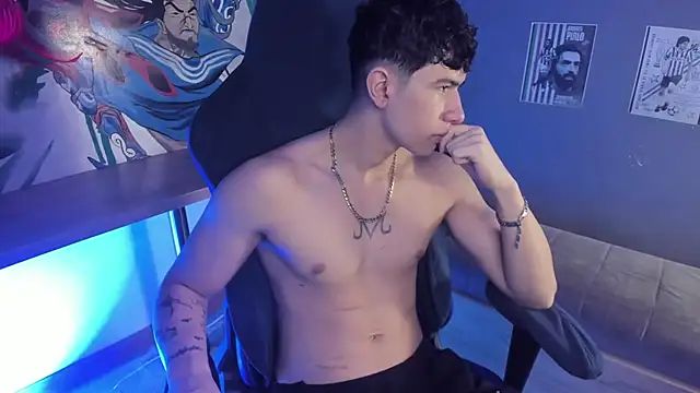 Snapshot of Criss_Adams chatting on 02/28/26, 02:22 Criss Adams online show from 02/28/26, 02:22