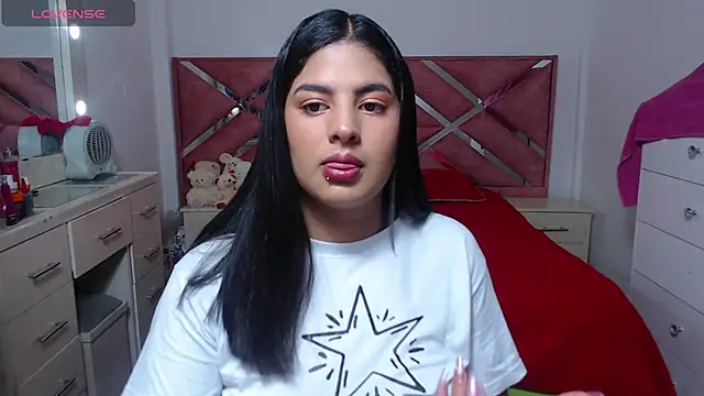 Brittany Hot online show from 12/18/25, 05:28