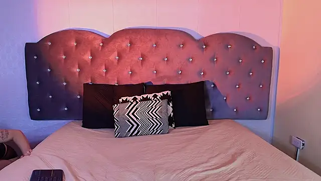 scarlett venom  online show from 03/28/26, 07:59