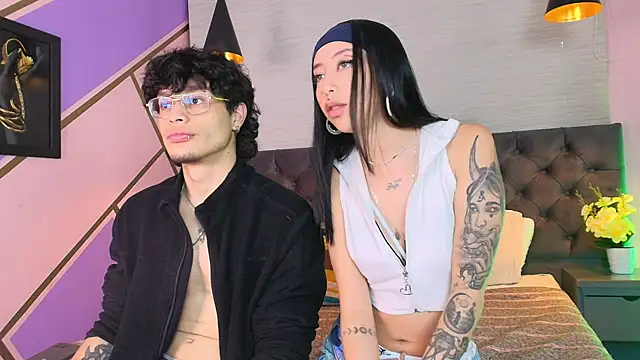 Snapshot of FuryDark_ chatting on 12/15/25, 01:50 FuryDark online show from 12/15/25, 01:50