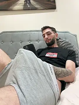Juliann69Ramiro online show from 03/14/26, 06:58