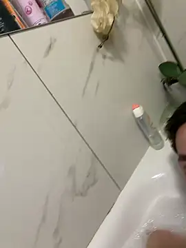 Juliann69Ramiro online show from 02/21/26, 10:23