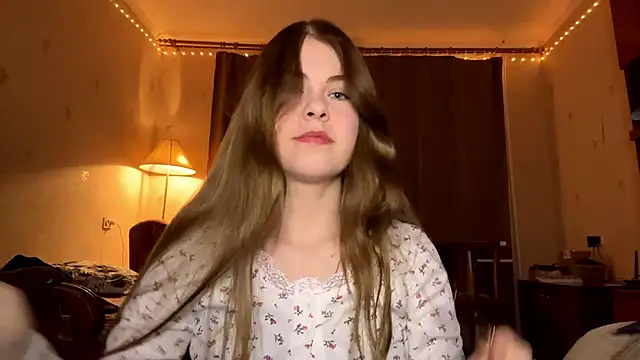 Snapshot of MaevAmy chatting on 01/19/26, 03:27 MaevAmy online show from 01/19/26, 03:27