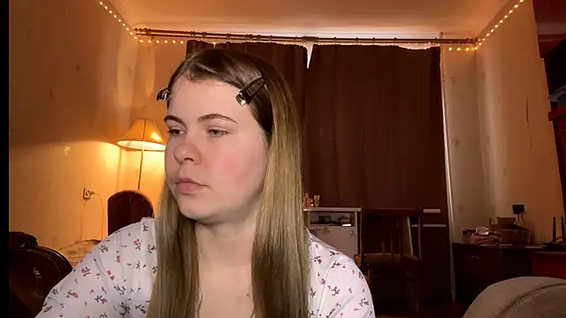 Snapshot of MaevAmy chatting on 01/18/26, 11:46 MaevAmy online show from 01/18/26, 11:46