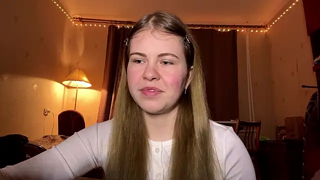 Snapshot of MaevAmy chatting on 02/20/26, 04:20 MaevAmy online show from 02/20/26, 04:20