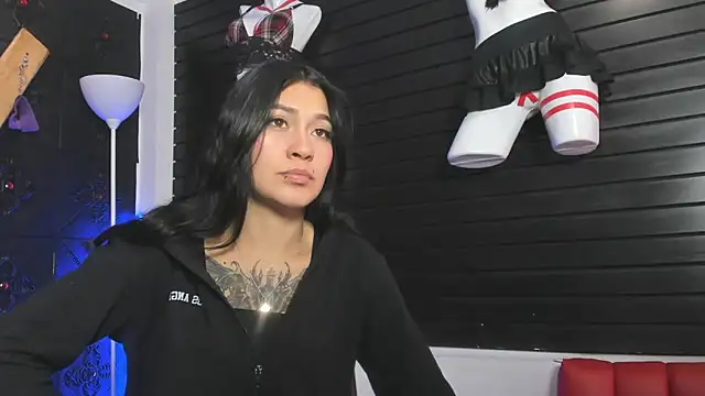 MiaFox 03 online show from 02/11/26, 02:39