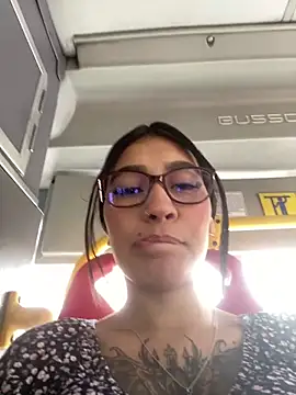 MiaFox 03 online show from 04/10/26, 03:19