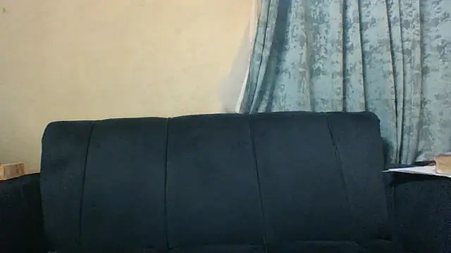 Snapshot of BustyBabyJ chatting on 10/04/25, 09:22 BustyBabyJ online show from 10/04/25, 09:22