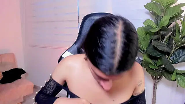 Bianca baldwin  online show from 07/14/26, 10:27