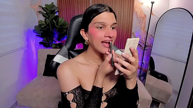Bianca baldwin  online show from 06/15/26, 09:25