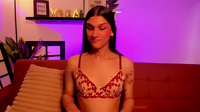 Bianca baldwin  online show from 06/07/26, 10:04
