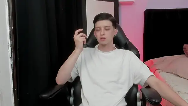 sebastamayo  online show from 01/17/26, 09:02