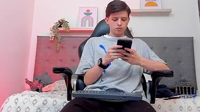 sebastamayo  online show from 03/05/26, 06:10