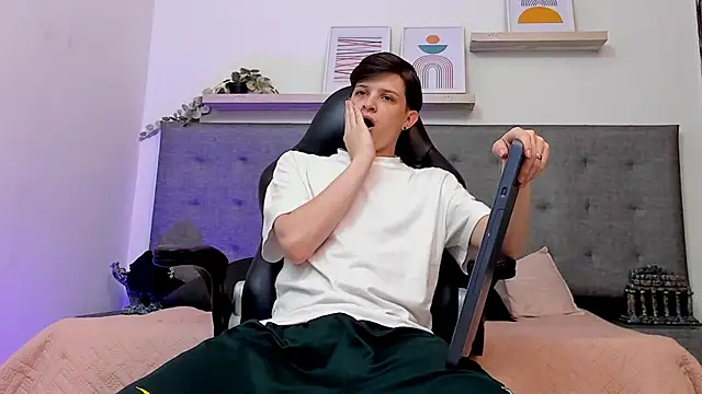 sebastamayo  online show from 03/19/26, 08:03