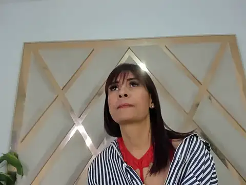 Selenaasm online show from 01/12/26, 08:58