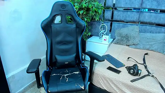 jay jhonson01 online show from 03/13/26, 01:54