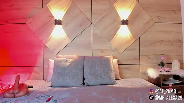 sussan fox  online show from 03/18/26, 07:48