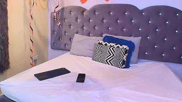 alanna flowers online show from 02/17/26, 08:28