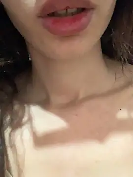 yasmina2020 online show from 03/19/26, 11:16