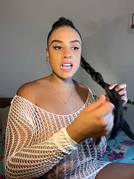Lena-Williamss online show from 05/11/26, 04:14