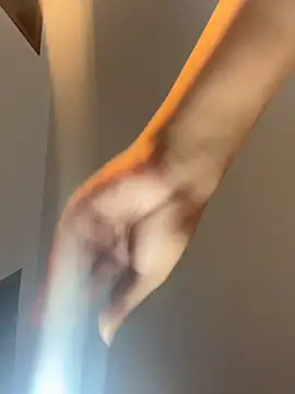 Lena-Williamss online show from 02/19/26, 12:24