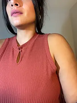 Lena-Williamss online show from 03/04/26, 09:39