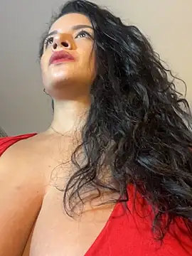 Lena-Williamss online show from 12/17/25, 03:55