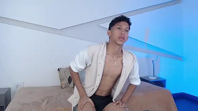 SmoothAlpha  online show from 01/15/26, 02:42