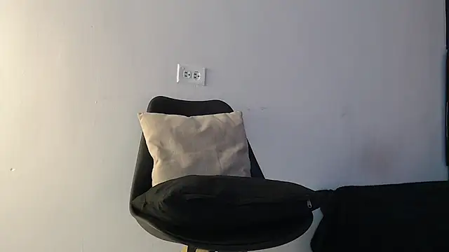 SmoothAlpha  online show from 02/11/26, 02:28