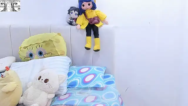 Snapshot of _Chloe_gardner chatting on 12/17/25, 08:58 Chloe gardner online show from 12/17/25, 08:58