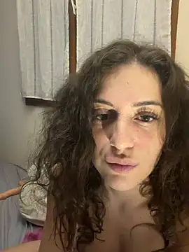 CoquineCharmeuse online show from 03/25/26, 02:33