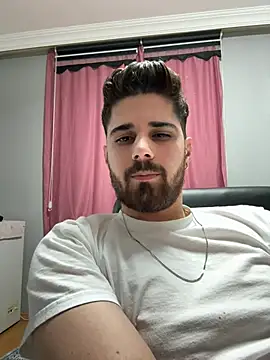 berke3424 online show from 02/05/26, 01:34