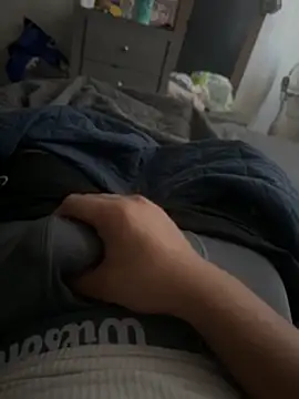 parejahot330173 online show from 03/09/26, 12:03