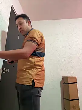 parejahot330173 online show from 03/02/26, 11:11