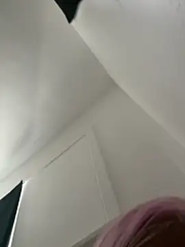 gglloww online show from 12/20/25, 05:38