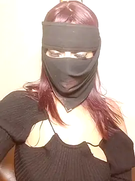 Hot Emmy sexy online show from 12/19/25, 02:48