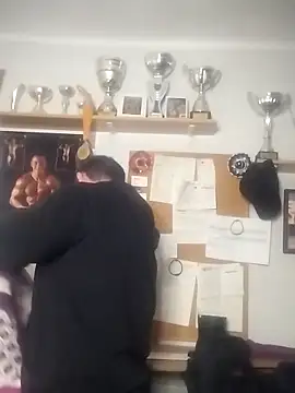 Tonybp84 online show from 12/21/25, 05:20