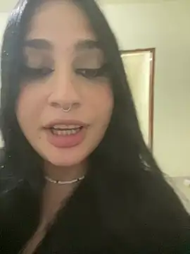 Snapshot of pudizinhaa_ chatting on 02/19/26, 01:13 pudizinhaa online show from 02/19/26, 01:13