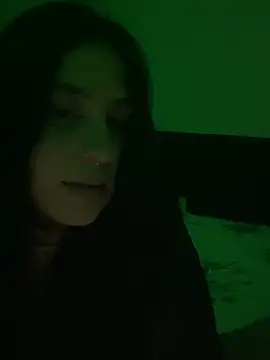 Snapshot of pudizinhaa_ chatting on 03/05/26, 03:25 pudizinhaa online show from 03/05/26, 03:25