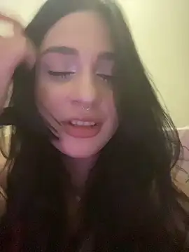 Snapshot of pudizinhaa_ chatting on 03/24/26, 03:45 pudizinhaa online show from 03/24/26, 03:45