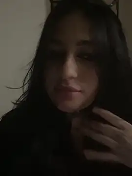 Snapshot of pudizinhaa_ chatting on 03/10/26, 03:32 pudizinhaa online show from 03/10/26, 03:32