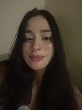 Snapshot of pudizinhaa_ chatting on 03/26/26, 05:17 pudizinhaa online show from 03/26/26, 05:17