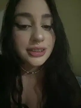 Snapshot of pudizinhaa_ chatting on 03/16/26, 05:15 pudizinhaa online show from 03/16/26, 05:15