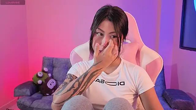 sharonbone online show from 12/23/25, 05:29