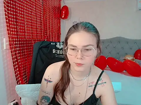 lexalove doll online show from 02/15/26, 04:02